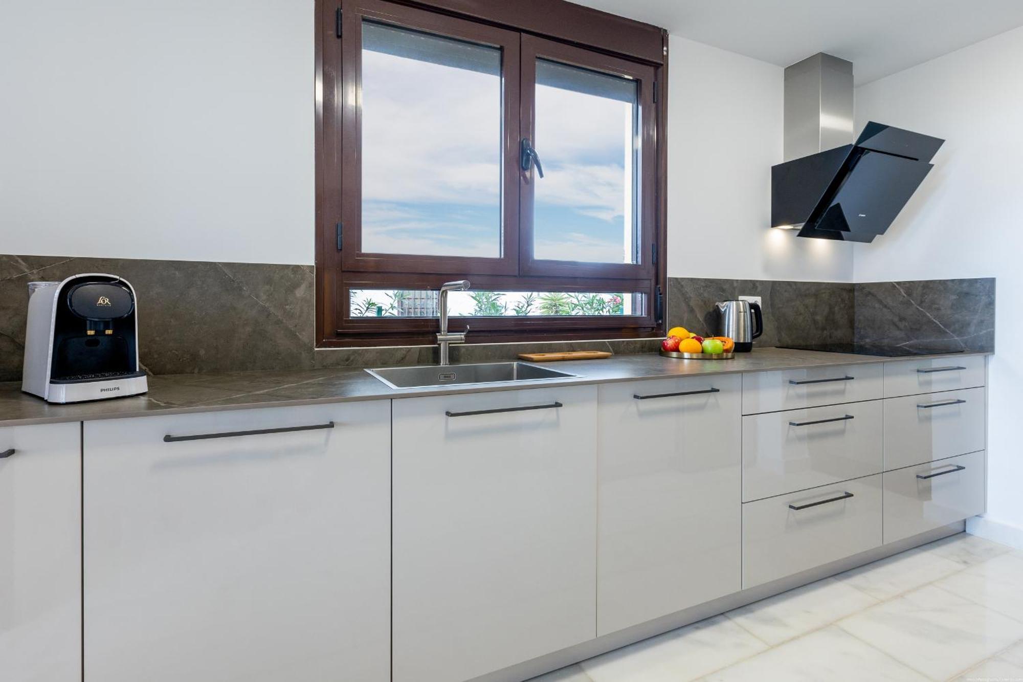 Villa With 4 Bedrooms And Private Heated Pool San Miguel de Abona Bagian luar foto